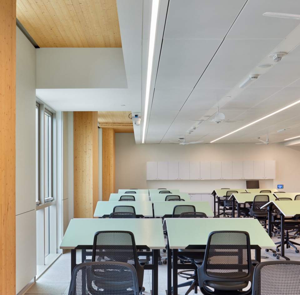 Limberlost Place by Moriyama Teshima Architects