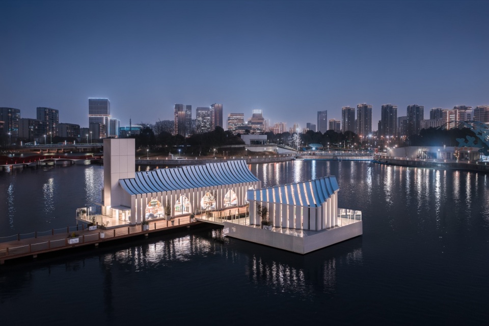 swan lake chapel by parallect design