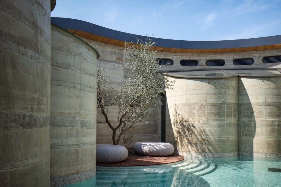 NOT A HOTEL Setouchi by BIG