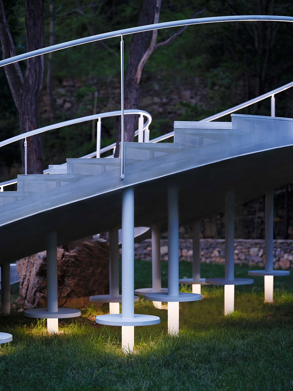 circle pit by studio clash