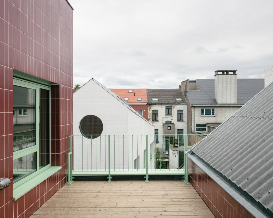 duchesse by notan office
