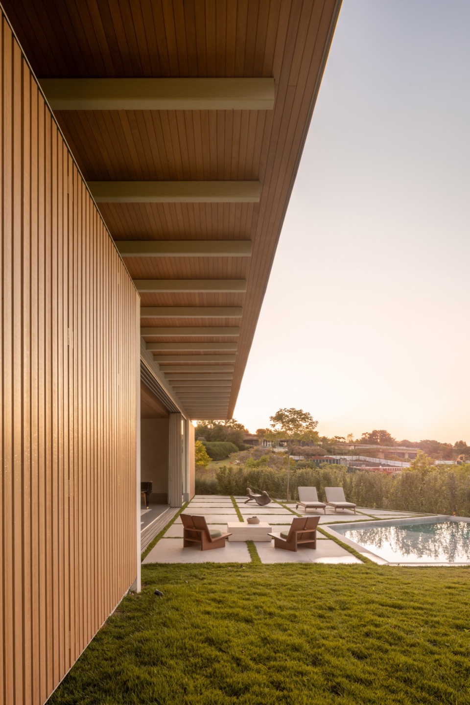 jl residence by kiko castello branco