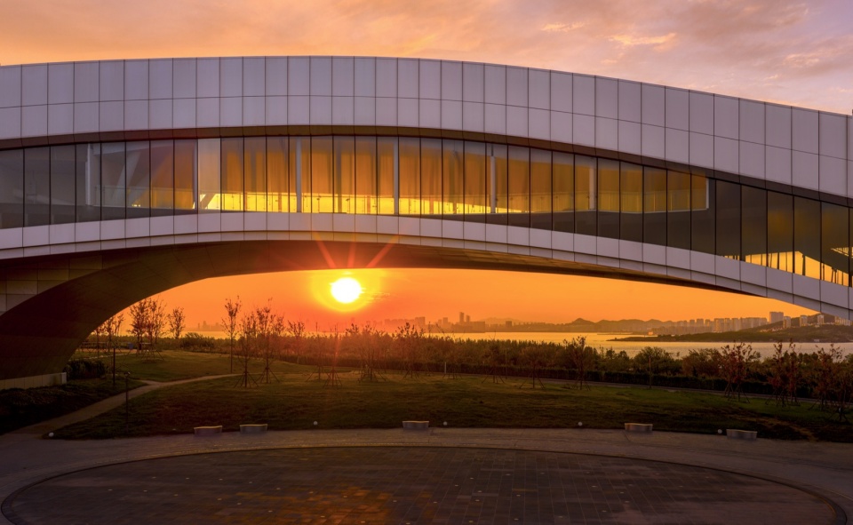 qingdao tangdao bay art center by oi architects