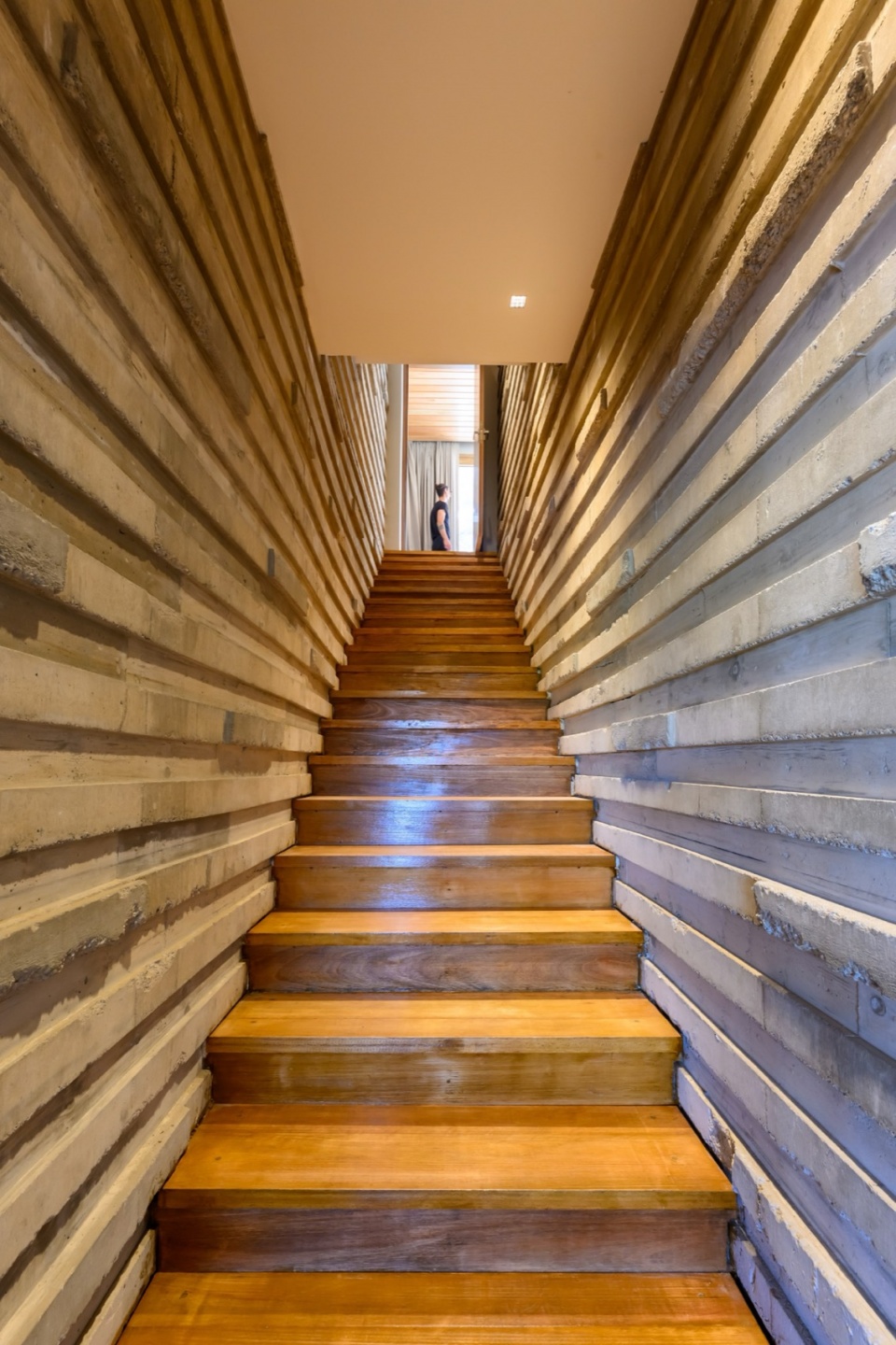summit house by karlen clemente