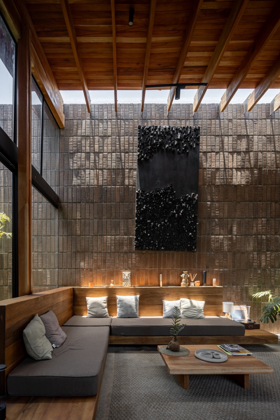 the house of time by natura futura arquitectura
