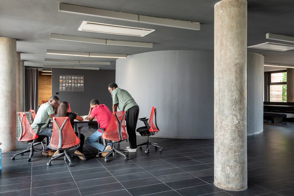 ccra studio by adjaye associates