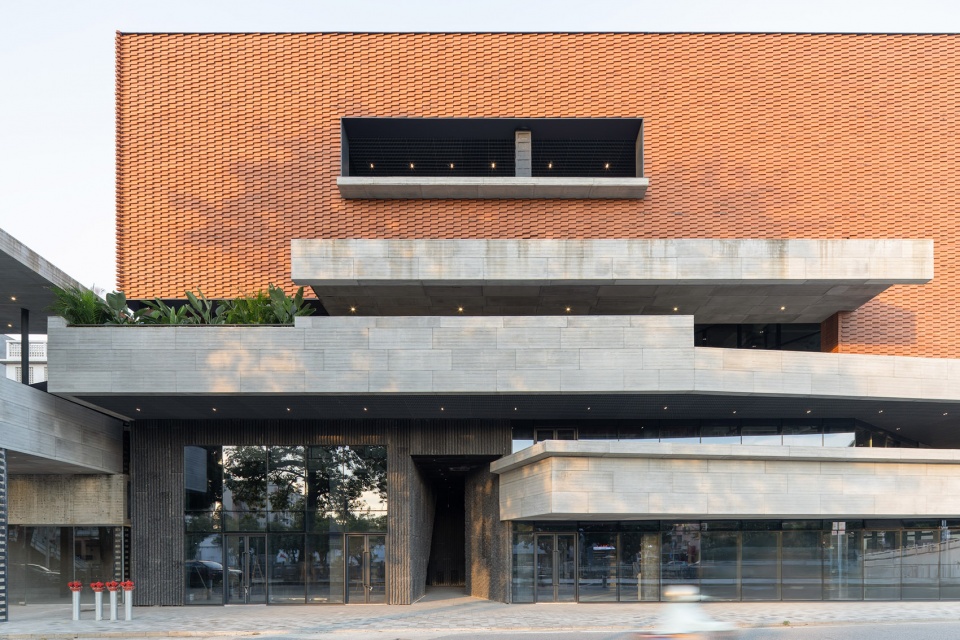 renovation design of distillery by atelier cns