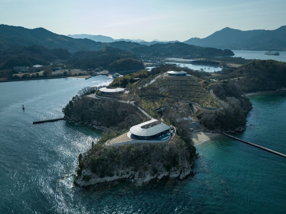 NOT A HOTEL Setouchi by BIG