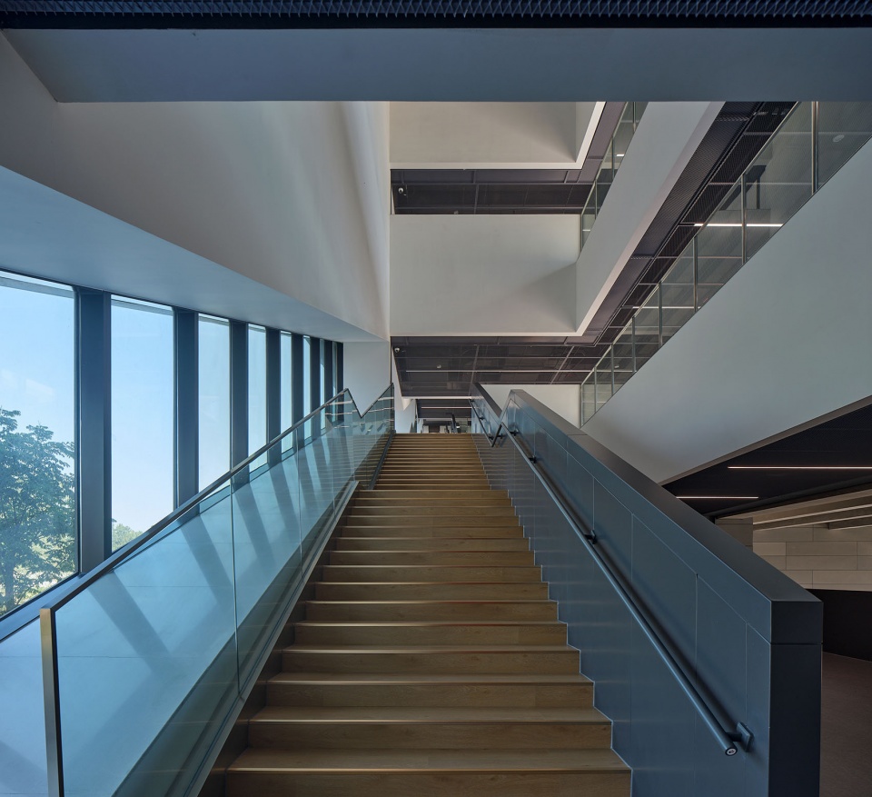 Shanghai Jiao Tong University Student Center