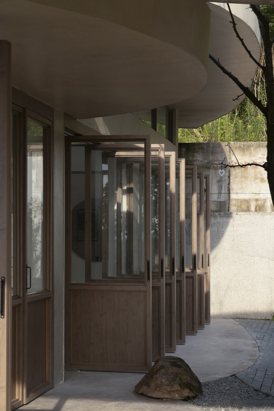 buzzy sunny feixue pavilion by archermit
