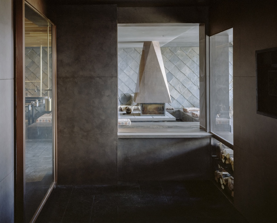 kawagebo snow mountain hotel by moguang studio