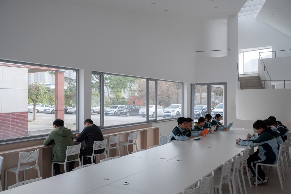 samsung library no3 by wall architects of xauat