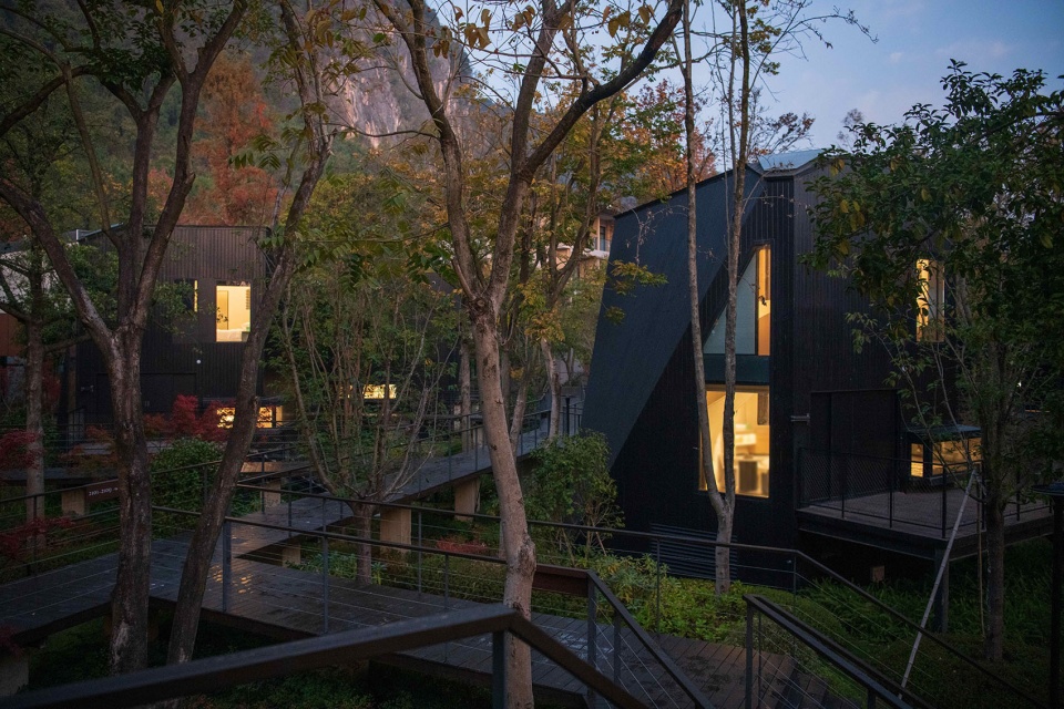 Houses of Stealth