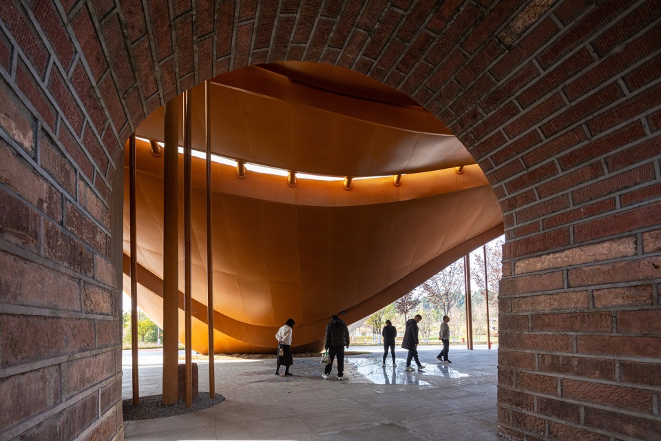 kaizhou music valley exhibition hall by aomo studio shanghai jiao tong university