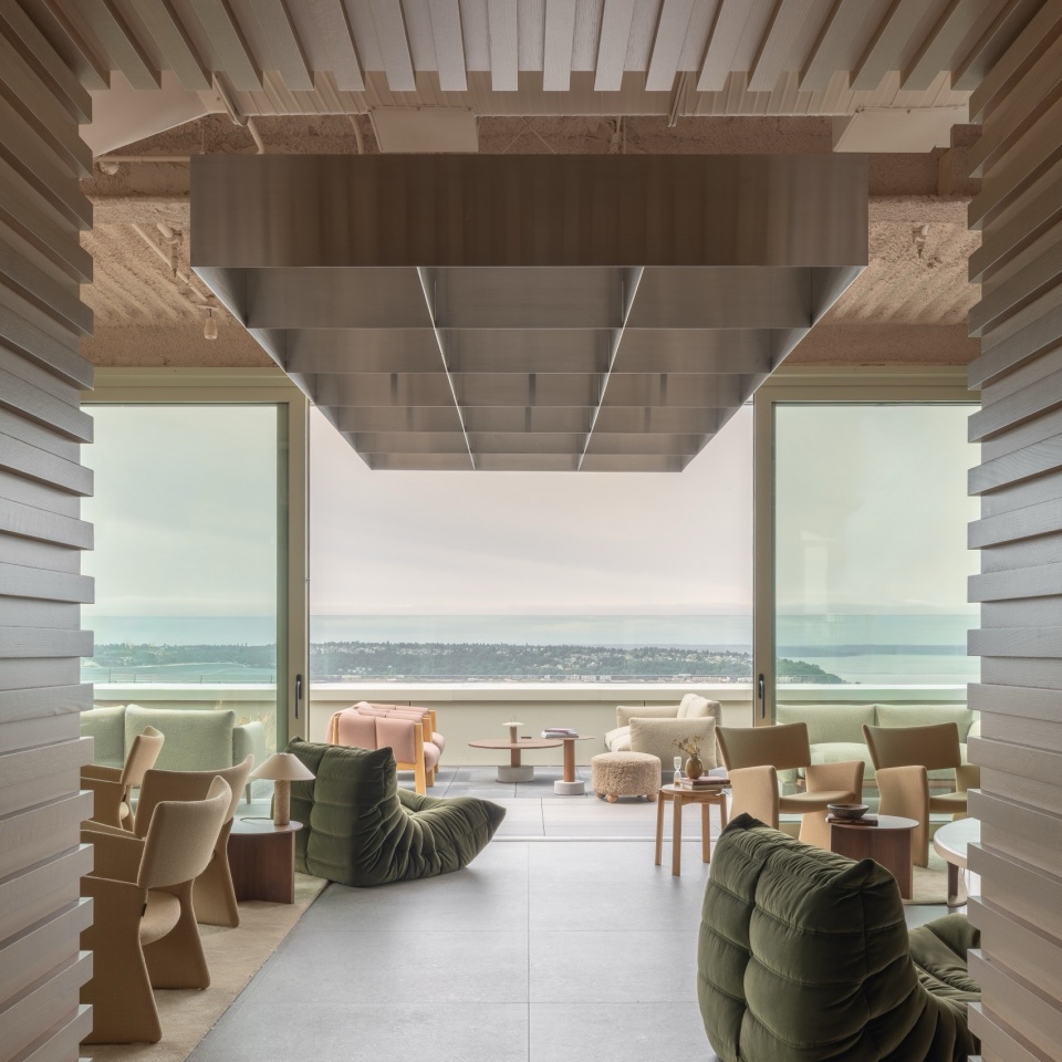 KAYE Residence by Grzywinski Pons