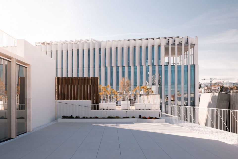 CAIS 5 by Contacto Atlantico