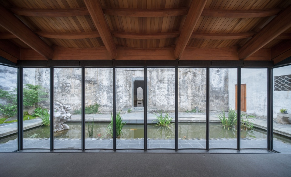 Courtyard G by Atelier LAI