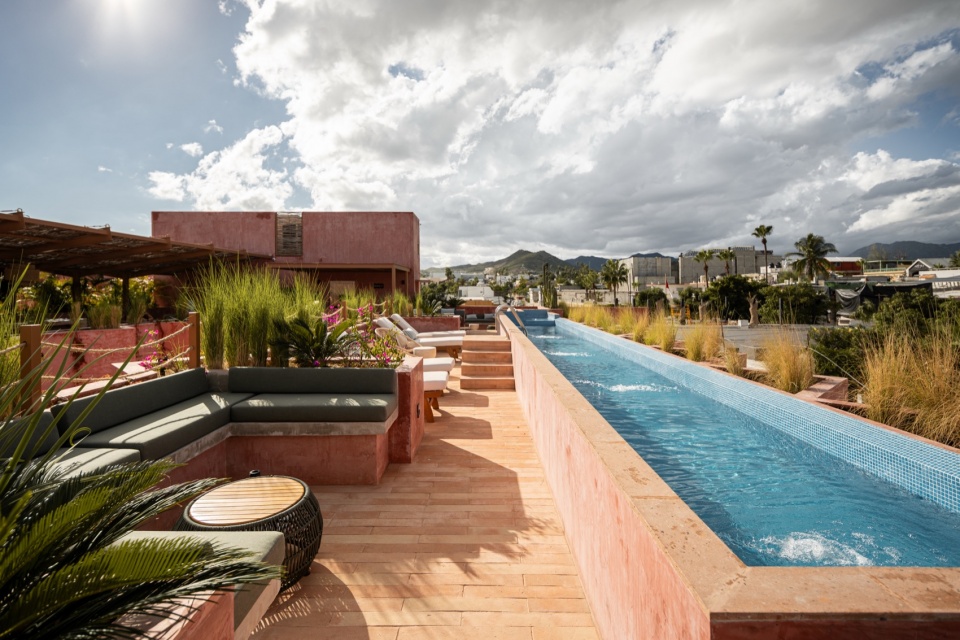 laiva plaza by ra