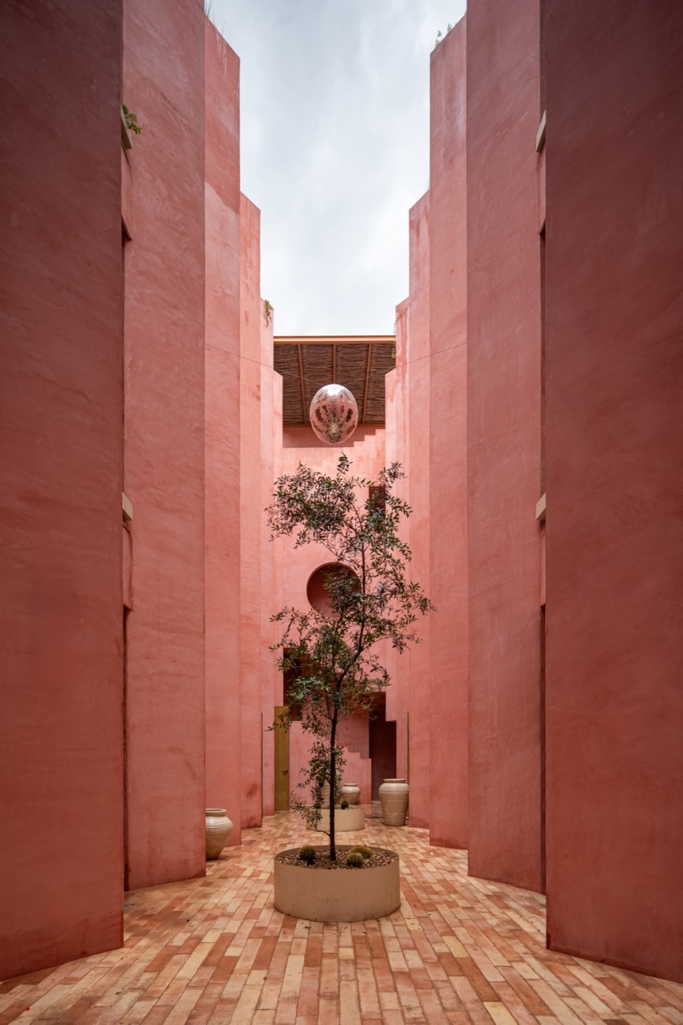 laiva plaza by ra