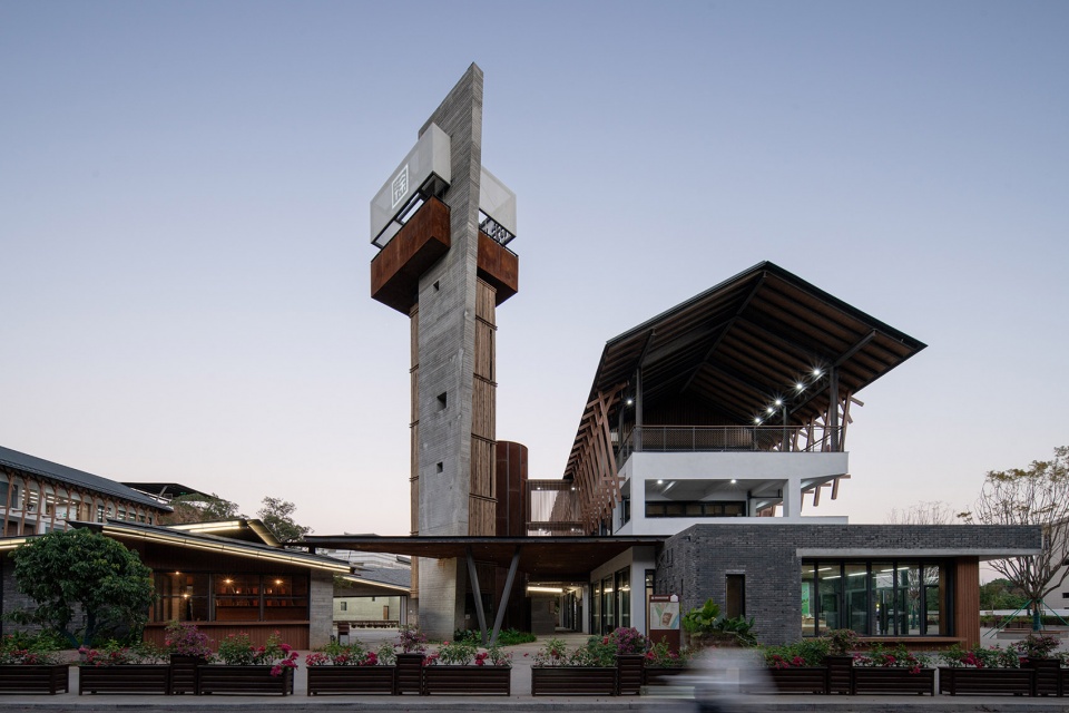xutian village community center by line plus