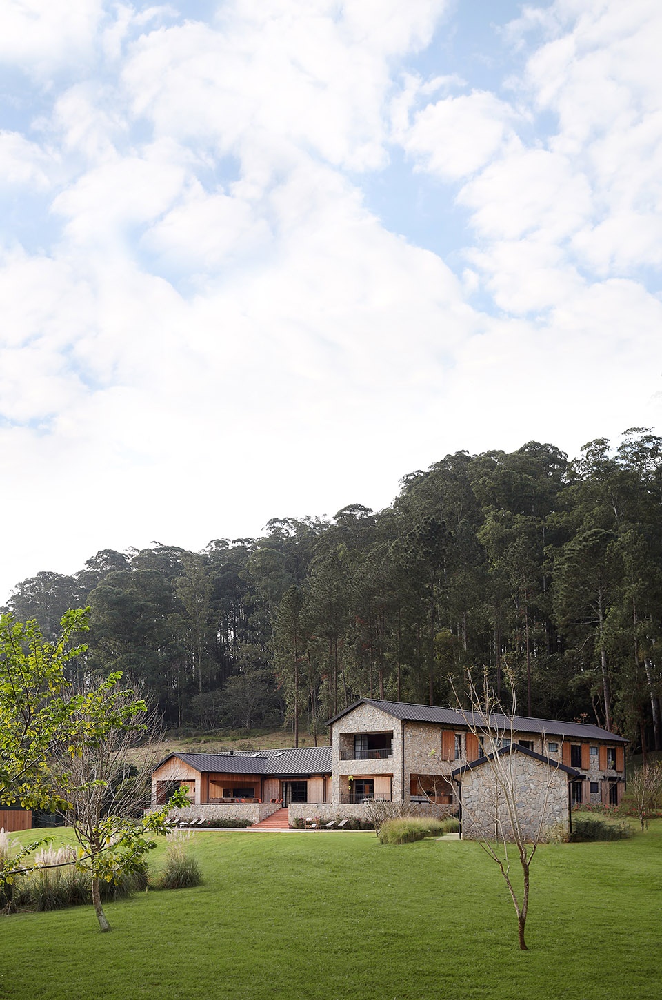 loc country house by dado castello branco arquitetura