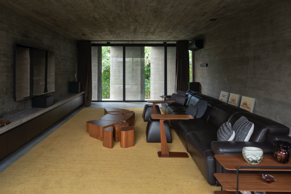CASA PAULA by Luciano Kruk Arquitectos