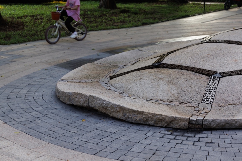 Guangzhou Huangpu New Town 101 Banyan Park by ROXin Design