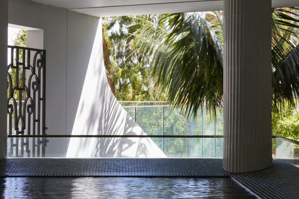 Pointe by Luigi Rosselli Architects