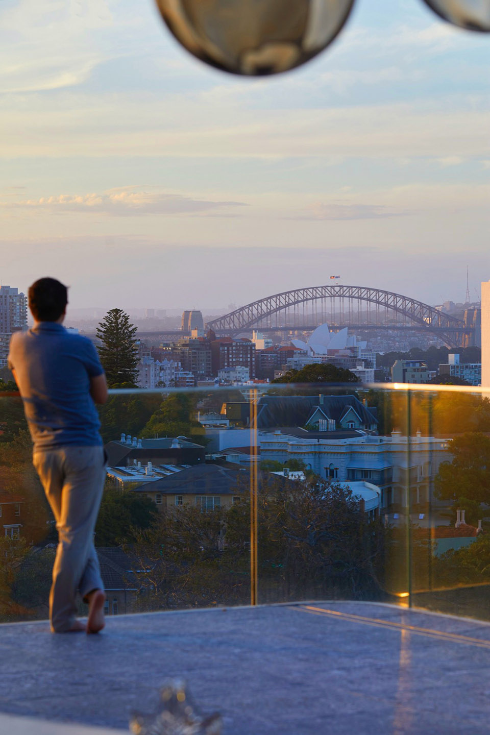 Pointe by Luigi Rosselli Architects