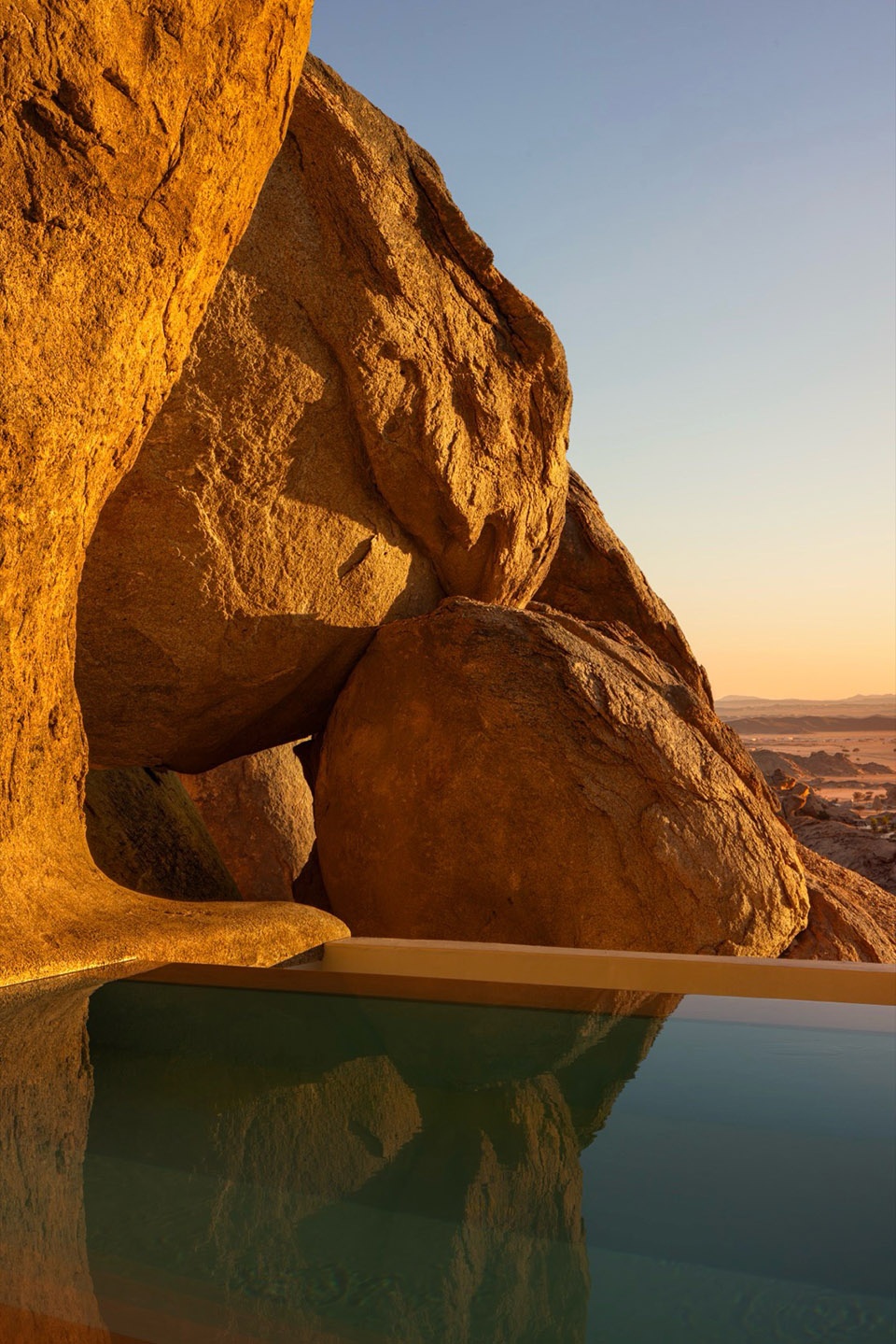 Desert Rock Resort by Studio Paolo Ferrari