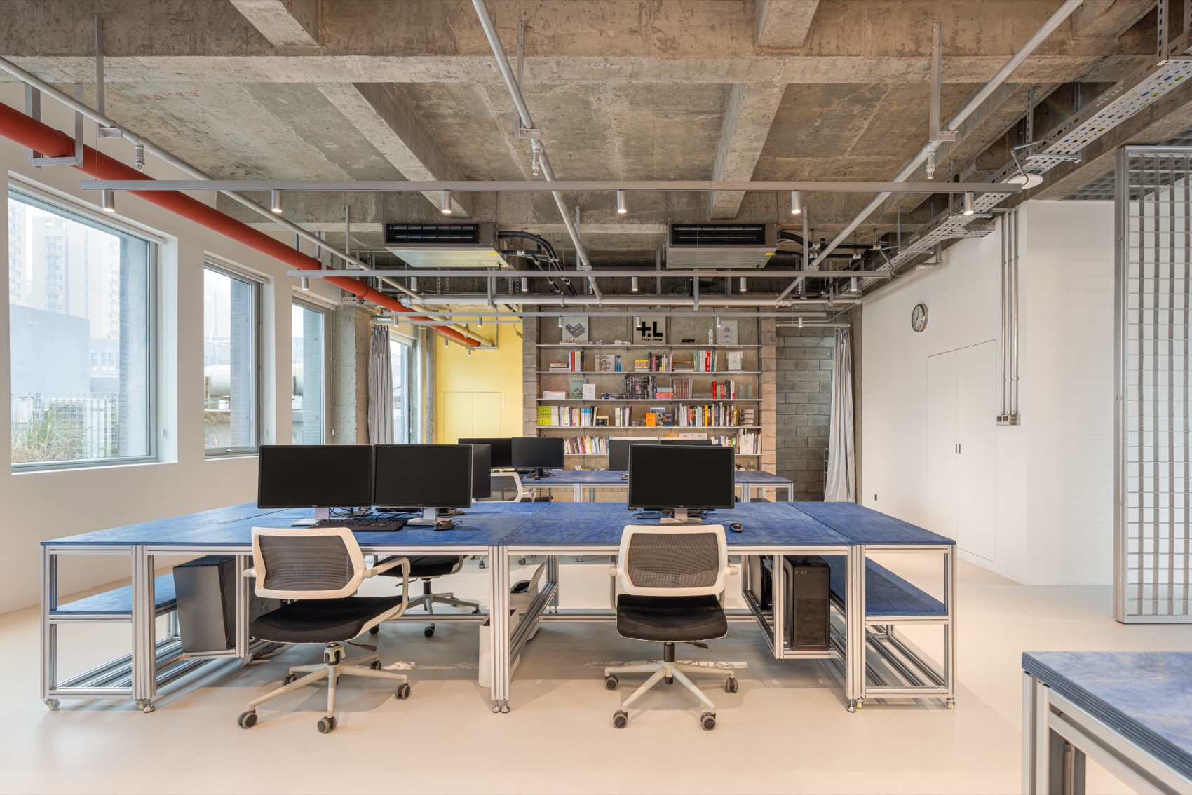 Studio Office