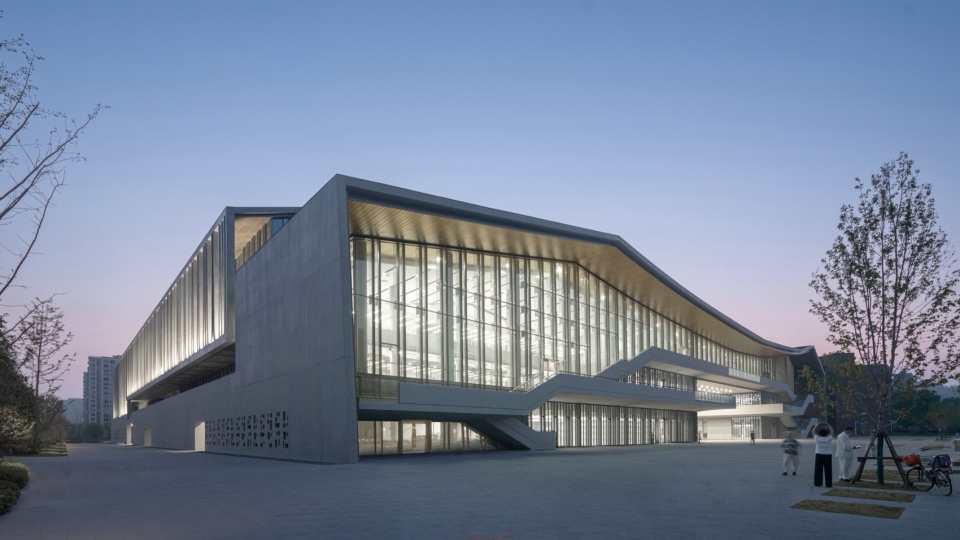 Jiangshan Cultural and Art Center by gad