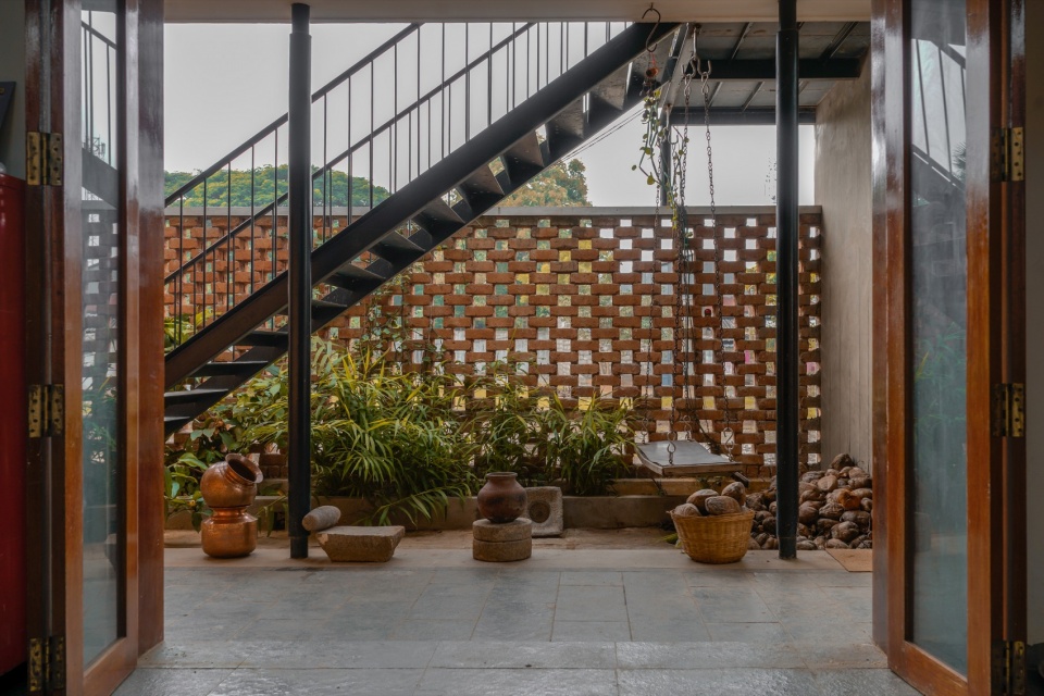 sith villa by aagaram architects