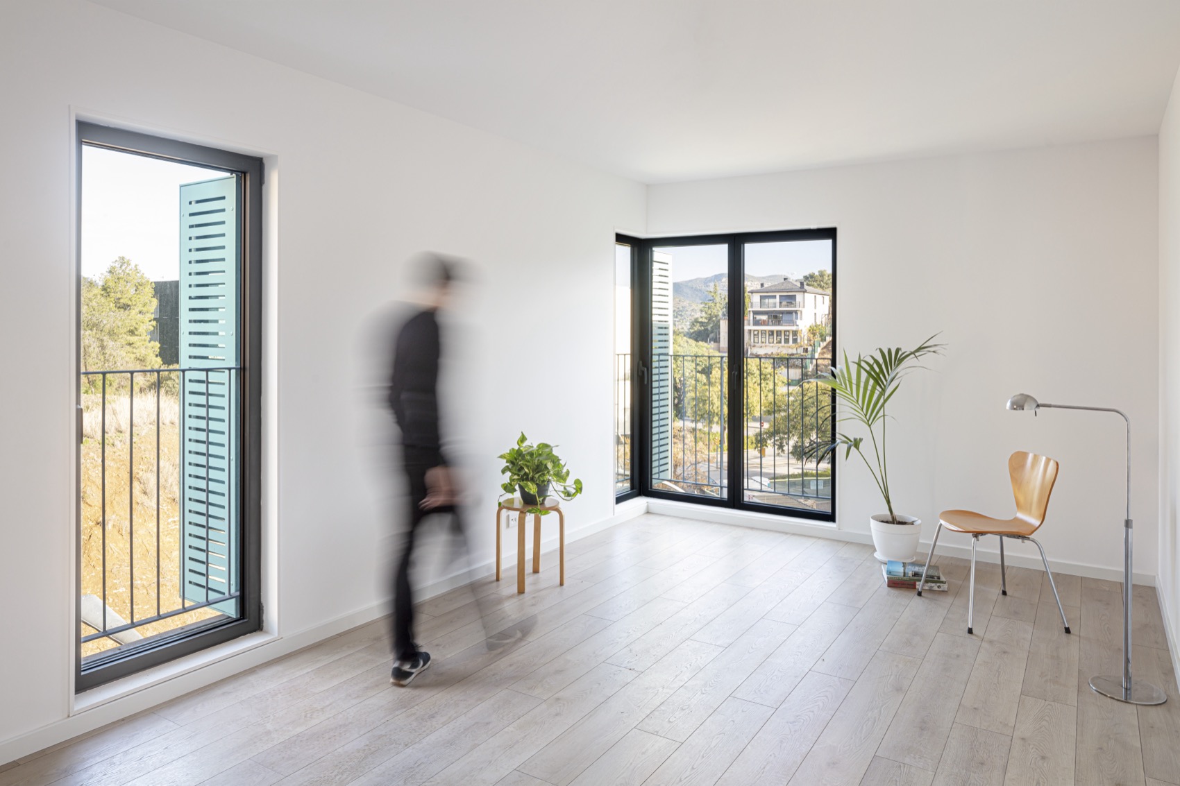 31 SOCIAL HOUSING