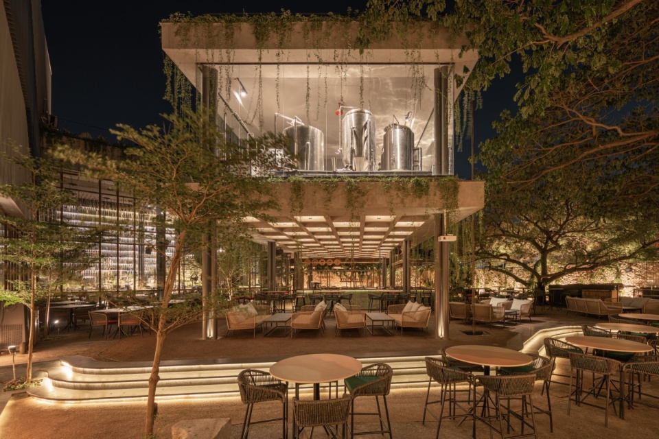 babylon bar kitchen by 23 degrees design shift