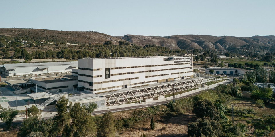 new ontinyent hospital by contell martinez arquitectos