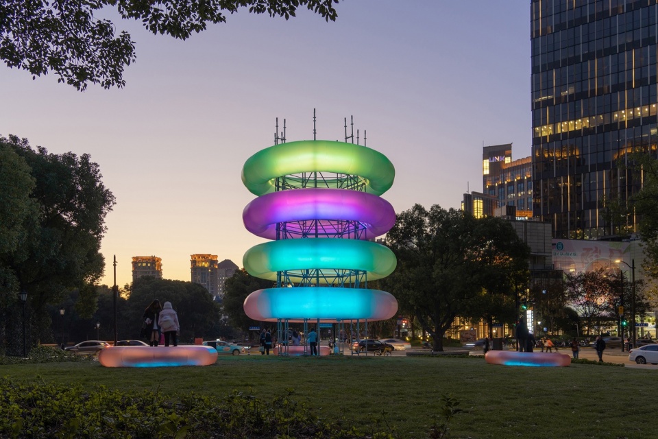 public art installation jump urban generator by daxing jizi design