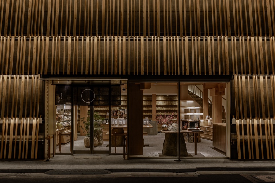 Kayanoya Ginza by Kengo Kuma