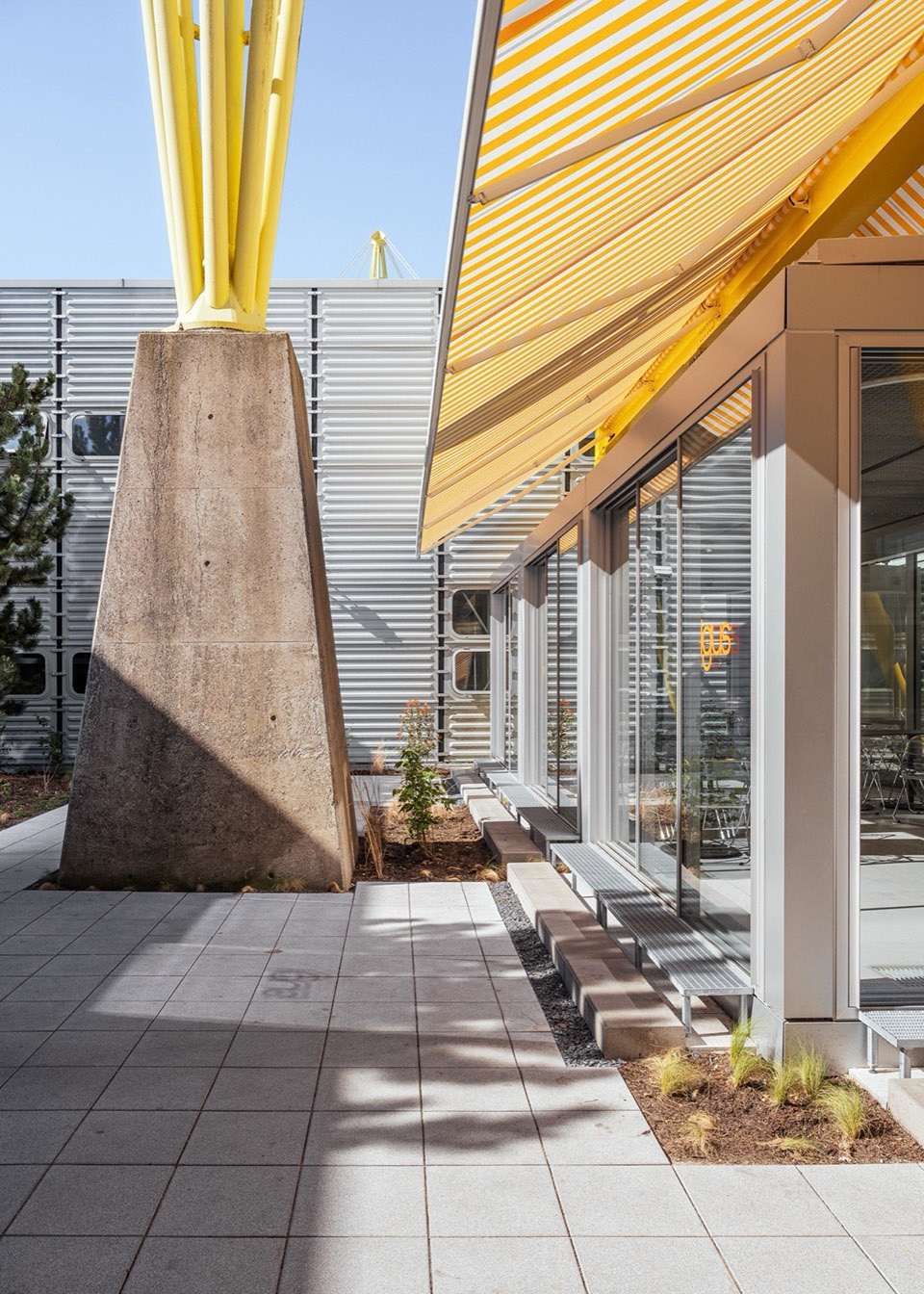 Modular Pavilion Cologne by Dietsch Vilaca Hauptstadt Studio Berlin