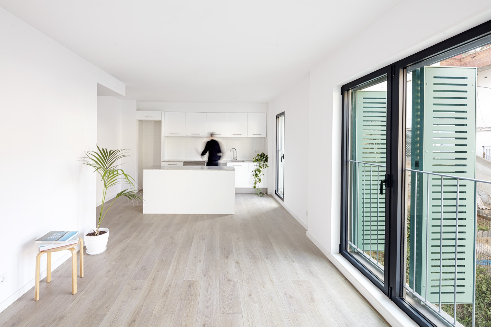 31 SOCIAL HOUSING