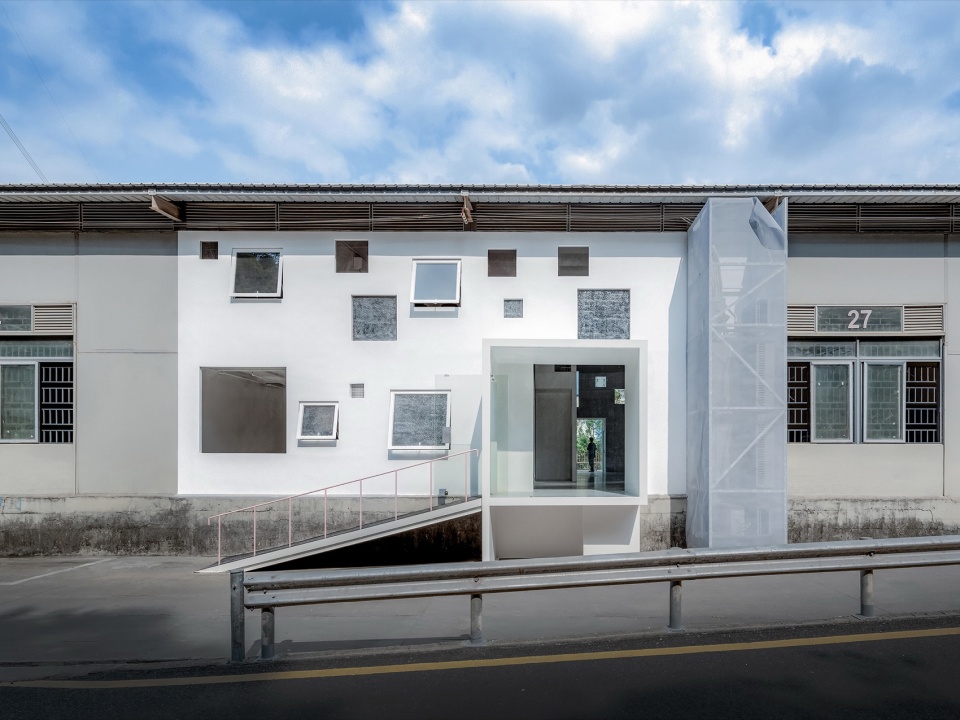 apelron contemporary by aether architects archigress