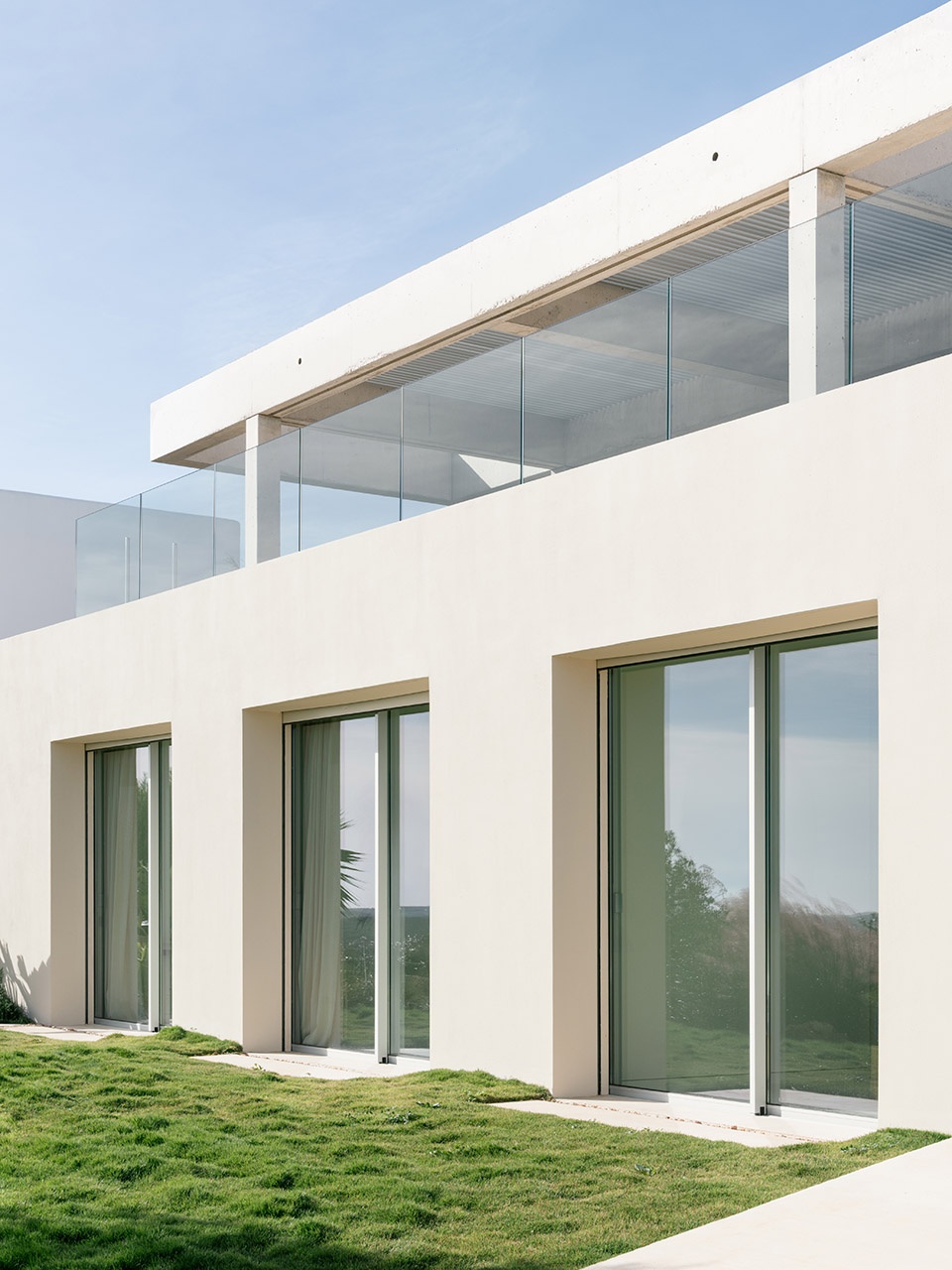 grid house by nomo studio