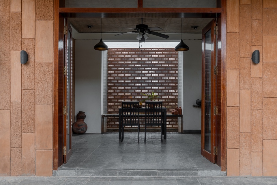 sith villa by aagaram architects