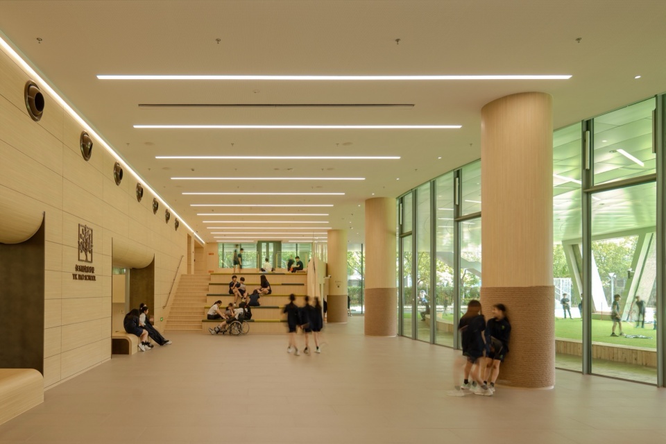 Anna Pao Sohmen Centre at Shanghai YK Pao School by Scenic Architecture Office