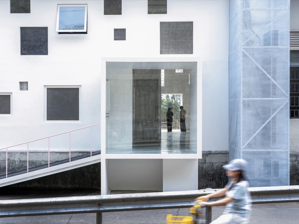apelron contemporary by aether architects archigress