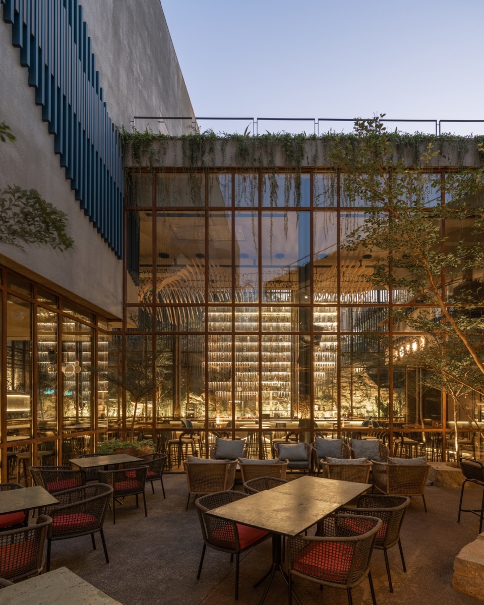 babylon bar kitchen by 23 degrees design shift