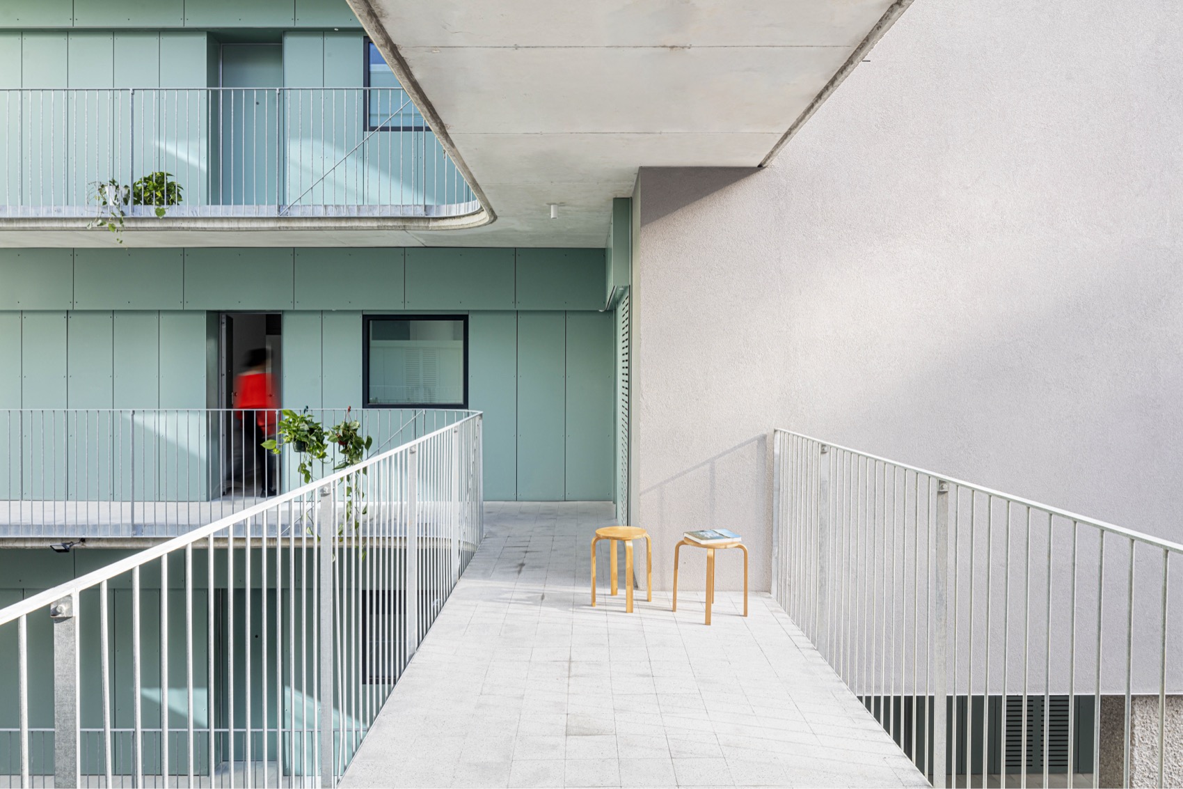 31 SOCIAL HOUSING