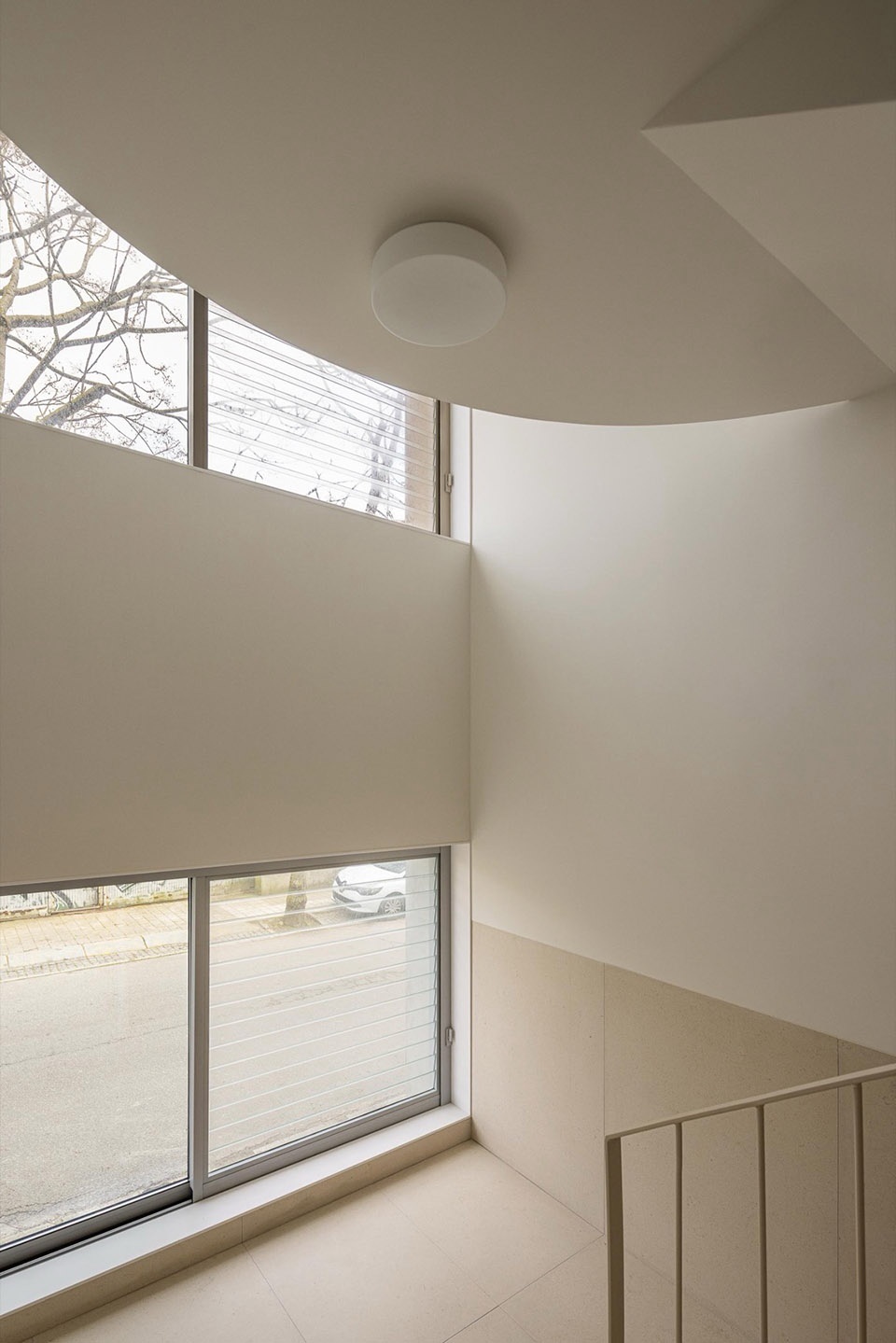 Edifício De Habitacao Multifamiliar Hintze Ribeiro By Helder Da Rocha Arquitectos