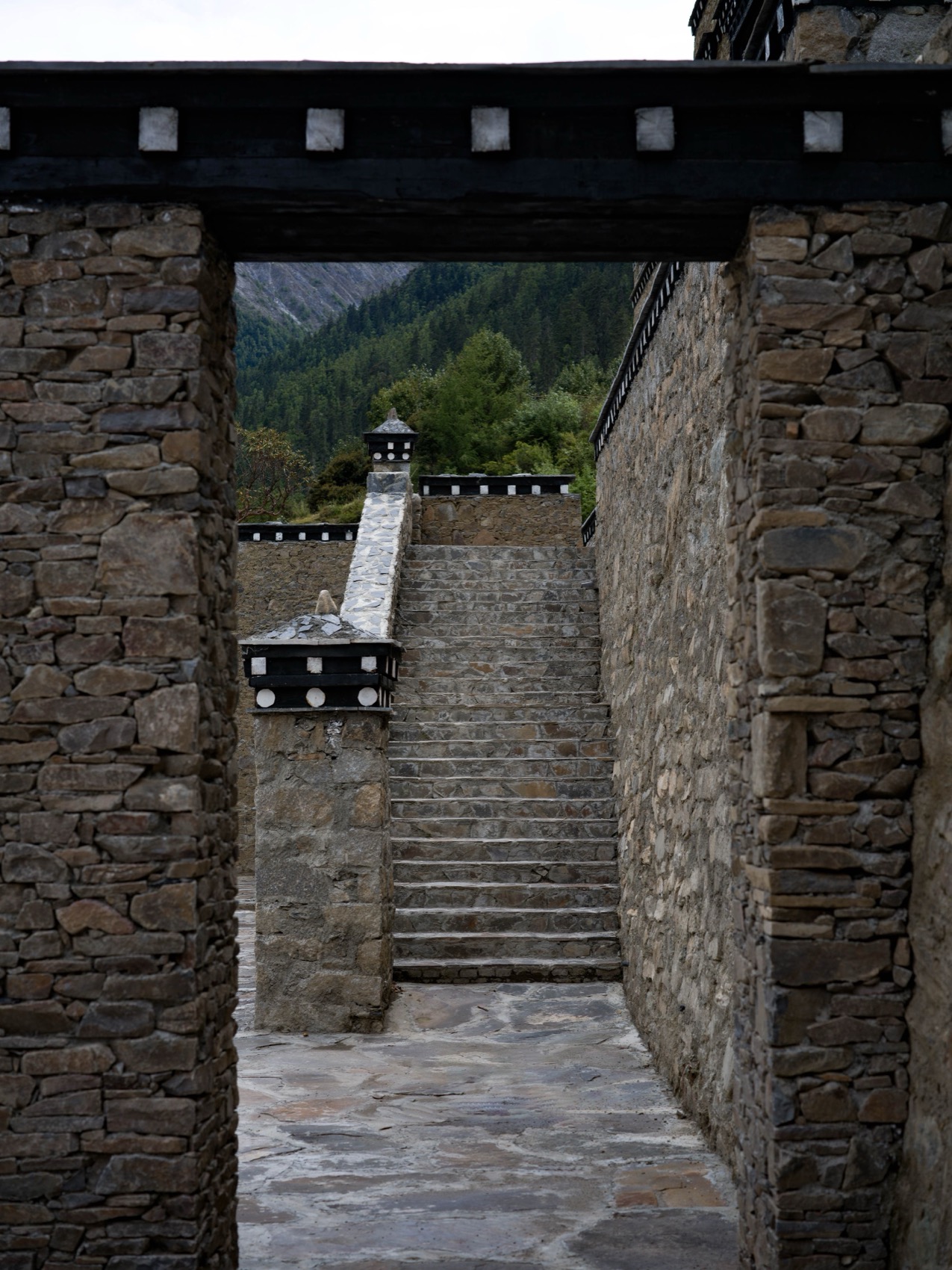 Yading Bore Secret Realm Hotel