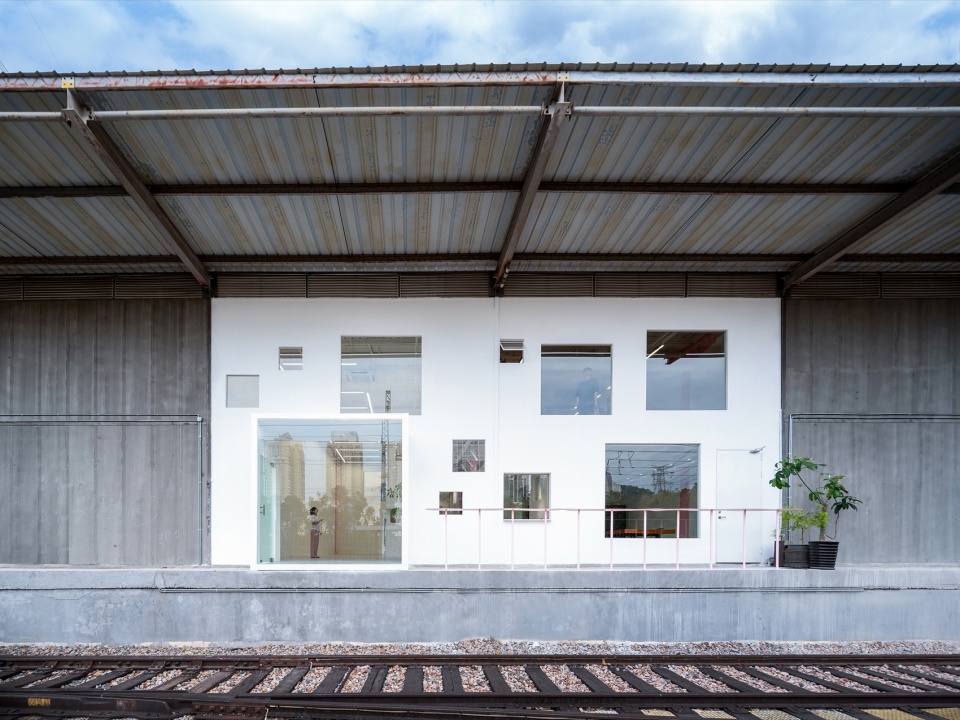 apelron contemporary by aether architects archigress